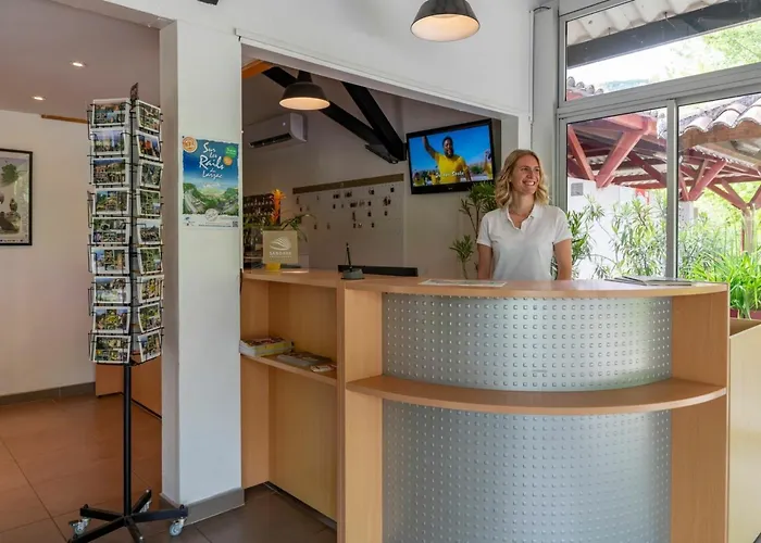 Кемпинг Papillon 4p 2bdrms Aircon Мийо