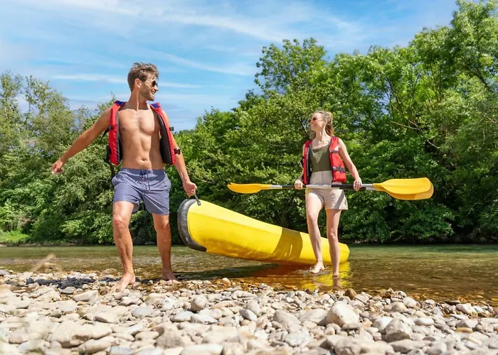 Papillon 4p 2bdrms Aircon Кемпинг