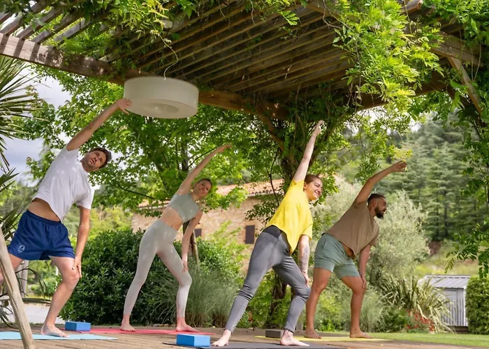 Papillon 4p 2bdrms Aircon Мийо